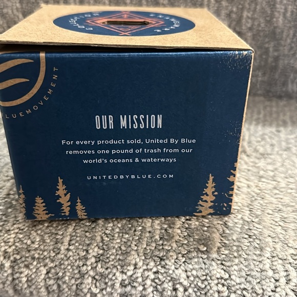 United By Blue Enamel Steel Mug Candle ‘mountains are calling’ camping - Picture 4 of 11